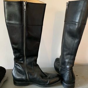 Black leather Frye boots